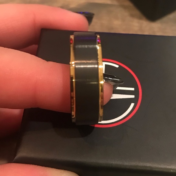 Wings of Freedom Ring - Picture 5 of 9